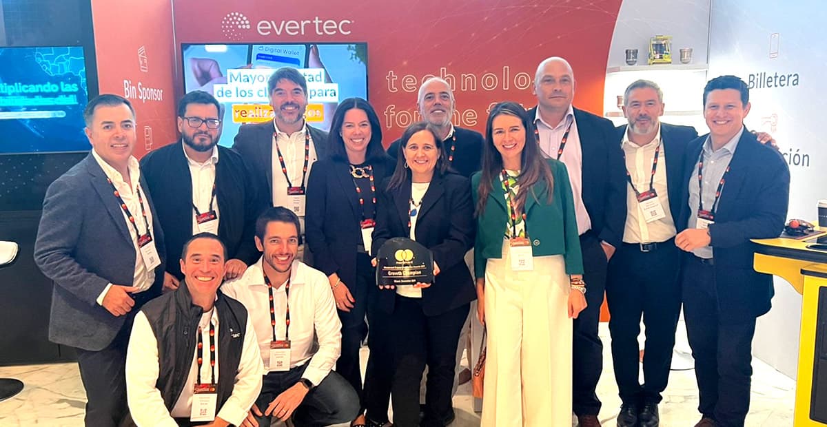 Mastercard reconoce a Evertec